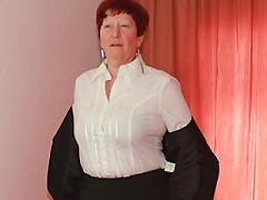 Naughty Mature Slut Playing With Her Dildo^mature Eu Mature Porn Sex XXX Mom Video Movie
